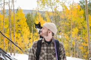 cat and man outdoors, introduce your cat to your new partner